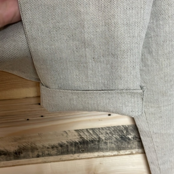 Banana Republic Relaxed Tapered Fit size 29 Regular Cream Chevron Dress Pants - Picture 8 of 13